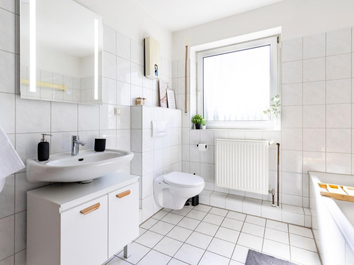 Arena In Der Naehe - Tiefgarage - Balkon - Kueche - Smart Tv Apartman Gelsenkirchen Kültér fotó